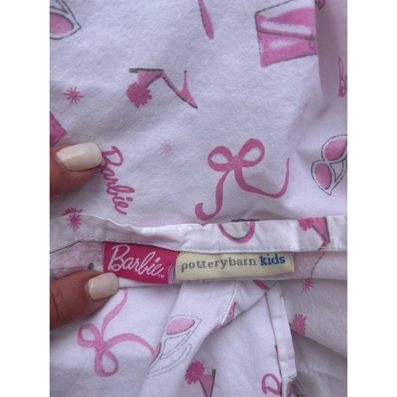 Pottery Barn Kids Barbie Sheet Twin Flat Cotton Pink White 07/2009 - Picture 3 of 3
